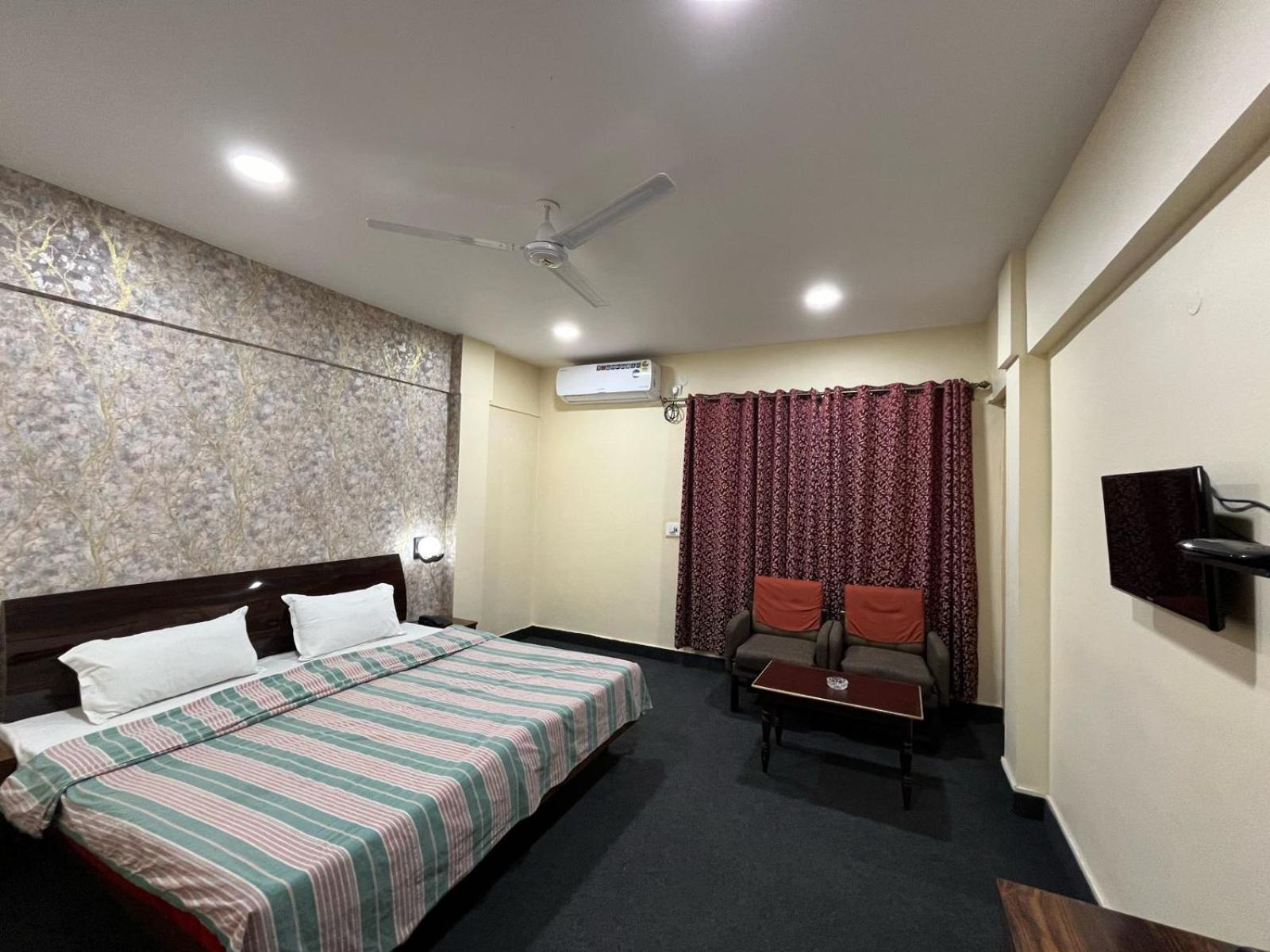 Gautam Hotel Varanasi Exterior foto