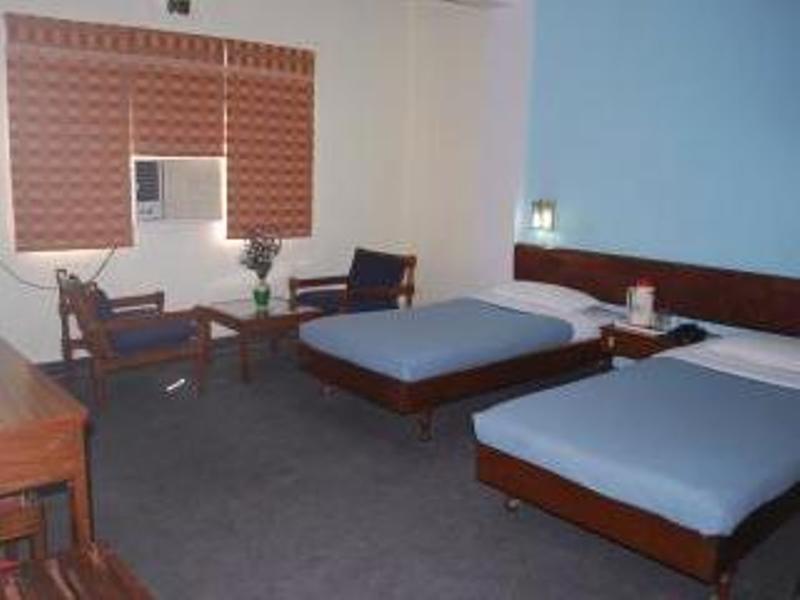 Gautam Hotel Varanasi Exterior foto